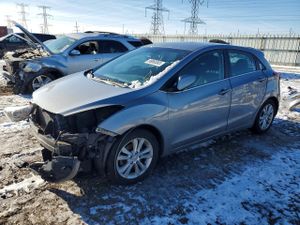 Hyundai Elantra 1.8L 4 2013