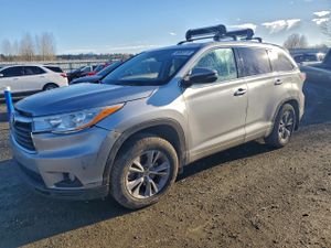 Toyota Highlander XLE 3.5L 6 2014