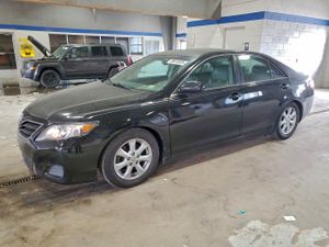 Toyota Camry BASE 2.5L 4 2010