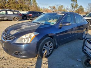 Nissan Altima BASE 2.5L 4 2010