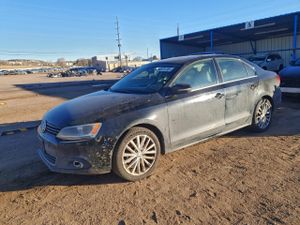 Volkswagen Jetta SEL 1.8L 4 2014
