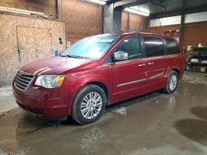 Chrysler Town & Country LIMITED 3.6L 6 2014