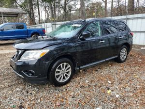 Nissan Pathfinder S 3.5L 6 2013