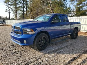 RAM 1500 ST 5.7L 8 2014