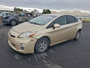 Toyota Prius 1.8L 4 2011