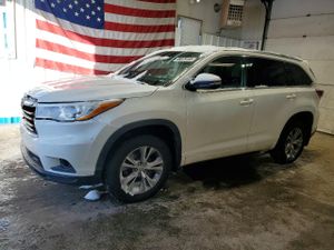Toyota Highlander XLE 3.5L 6 2014