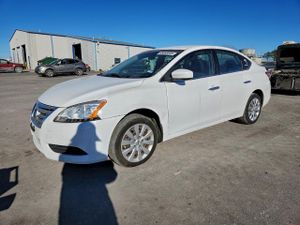 Nissan Sentra S 1.8L 4 2015