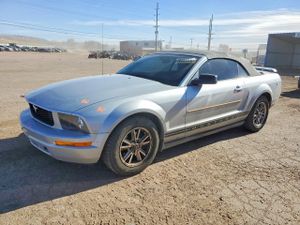Ford Mustang 4.0L 6 2005