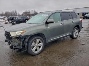 Toyota Highlander LIMITED 3.5L 6 2013