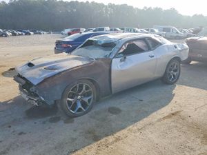 Dodge Challenger 5.7L 8 2015
