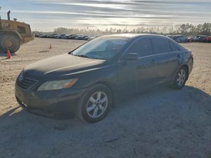 Toyota Camry BASE 2.4L 4 2009