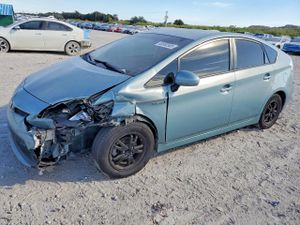 Toyota Prius 1.8L 4 2015