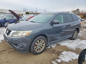 Nissan Pathfinder S 3.5L 6 2013