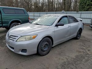 Toyota Camry BASE 2.5L 4 2011