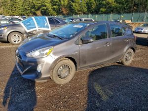 Toyota Prius 1.5L 4 2015