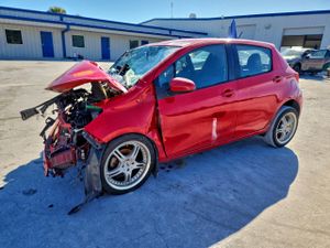 Toyota Yaris 1.5L 4 2015