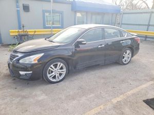 Nissan Altima 3.5S 3.5L 6 2013