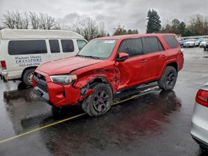 Toyota 4Runner SR5/SR5 PREMIUM 4.0L 6 2015