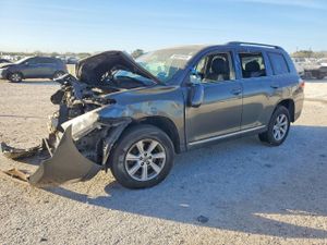 Toyota Highlander BASE 3.5L 6 2012