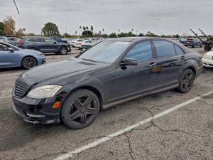 Mercedes-Benz S 550 4MATIC 4.6L 8 2013