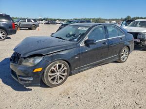 Mercedes-Benz C 250 1.8L 4 2012