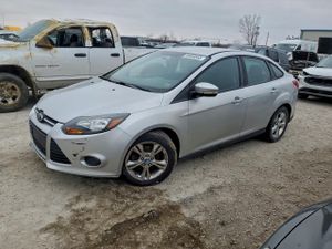 Ford Focus SE 2.0L 4 2013