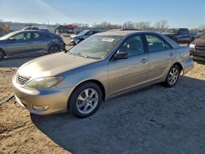 Toyota Camry LE 3.0L 6 2005