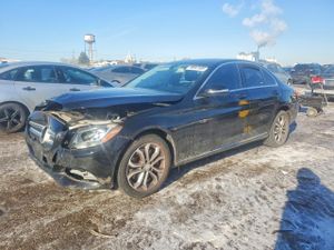 Mercedes-Benz C 300 4MATIC 2.0L 4 2015