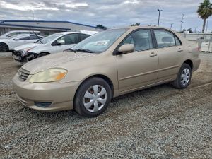 Toyota Corolla CE 1.8L 4 2004