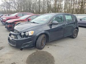Chevrolet Aveo (Sonic) LS 1.8L 4 2013