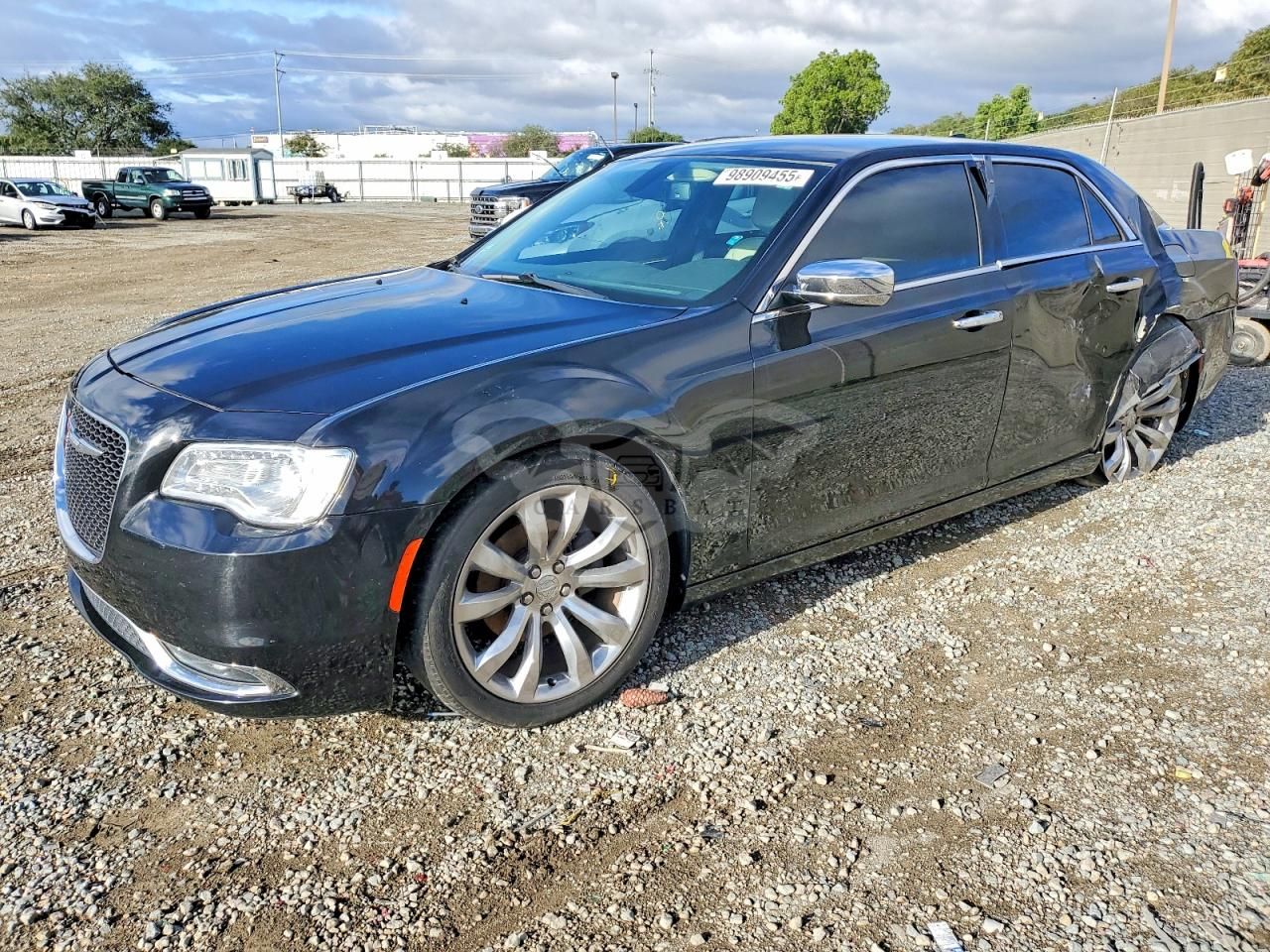 Chrysler 300 LIMITED 3.6L 6 2018