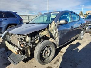 Nissan Versa S 1.6L 4 2015