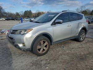 Toyota Rav4 XLE 2.5L 4 2015