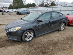 Ford Focus SE 2.0L 4 2015