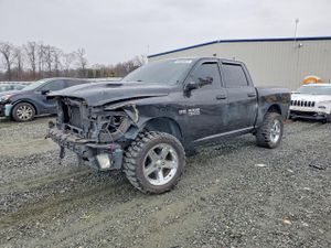 RAM 1500 SPORT 5.7L 8 2013
