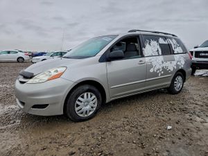 Toyota Sienna CE 3.3L 6 2006