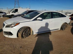 Hyundai Sonata SPORT 2.4L 4 2015