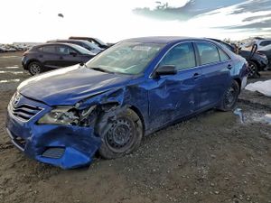 Toyota Camry BASE 2.5L 4 2011