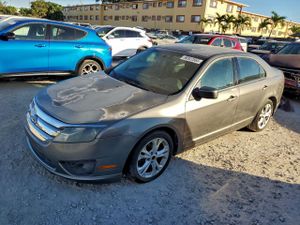 Ford Fusion SE 2.5L 4 2012