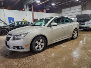 Chevrolet Cruze LT 1.4L 4 2013