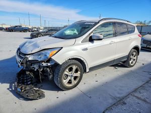 Ford Escape SE 2.0L 4 2015