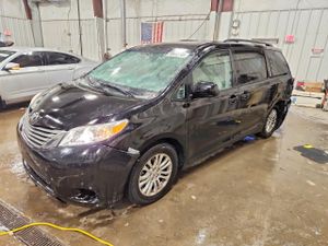 Toyota Sienna XLE 3.5L 6 2014