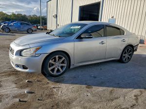 Nissan Maxima S 3.5L 6 2014
