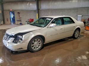 Cadillac DTS 4.6L 8 2011