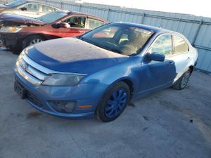 Ford Fusion SE 2.5L 4 2010