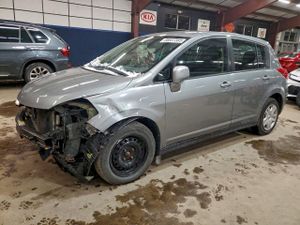 Nissan Versa S 1.8L 4 2012