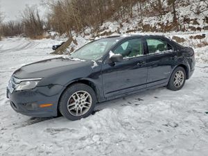 Ford Fusion S 2.5L 4 2010