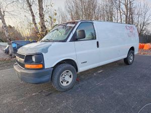 Chevrolet Express 6.0L 8 2005
