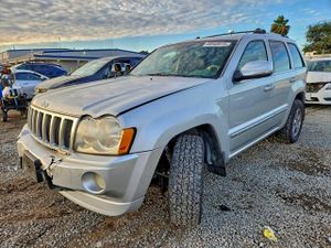 Jeep Grand Cherokee OVERLAND 5.7L 8 2006