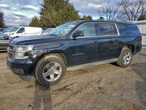 Chevrolet Suburban K1500 LT 5.3L 8 2015